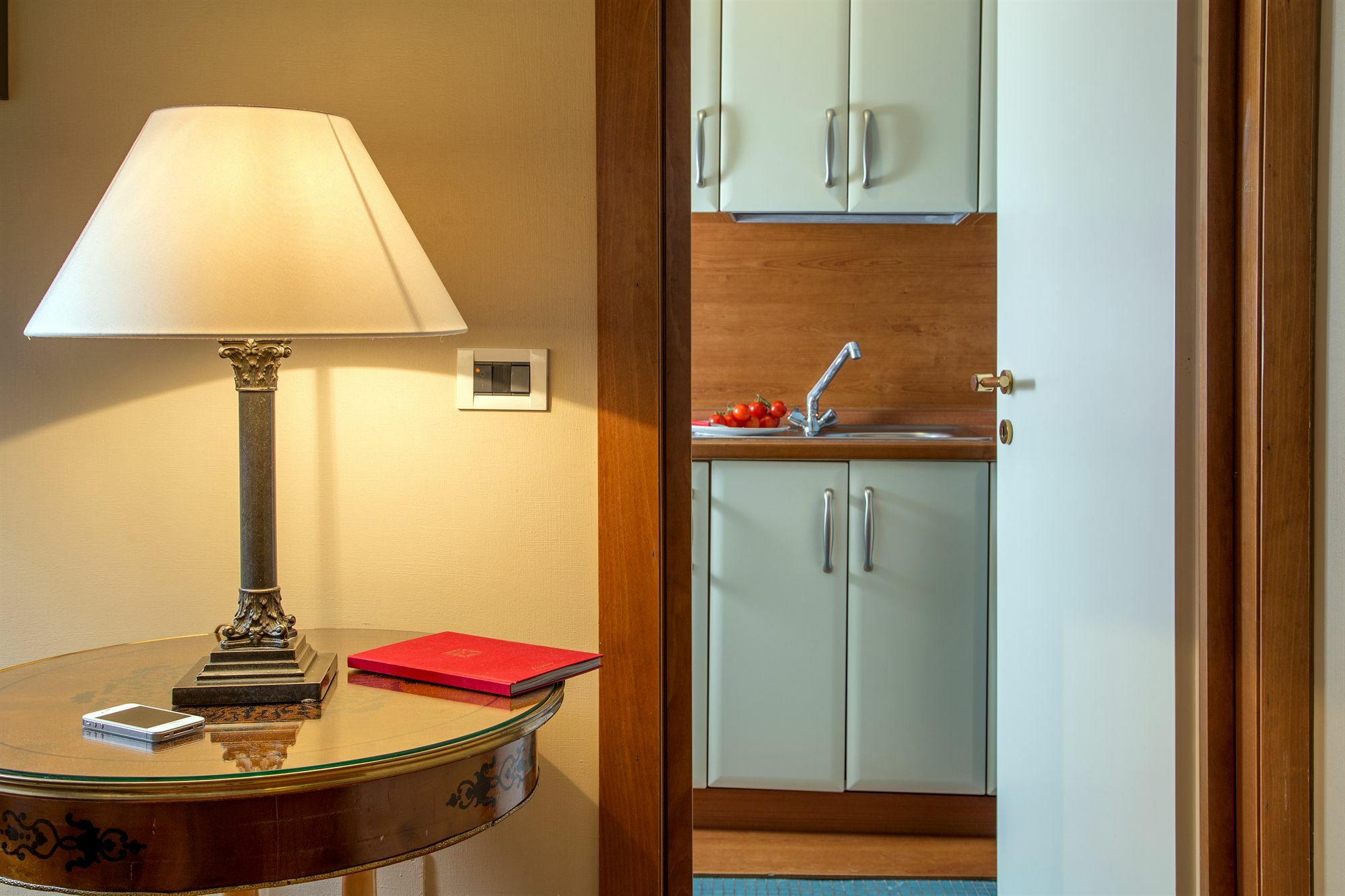 Astrid Roma Suites מראה חיצוני תמונה