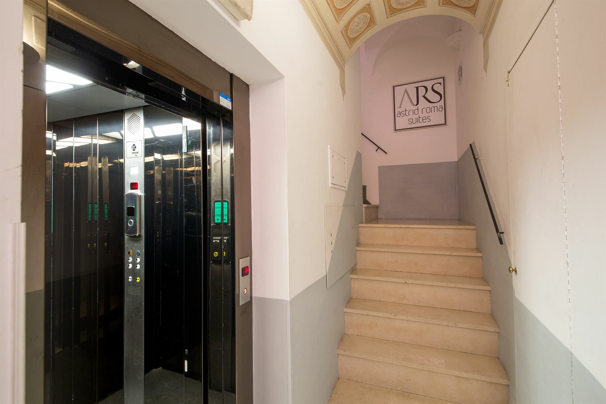 Astrid Roma Suites מראה חיצוני תמונה